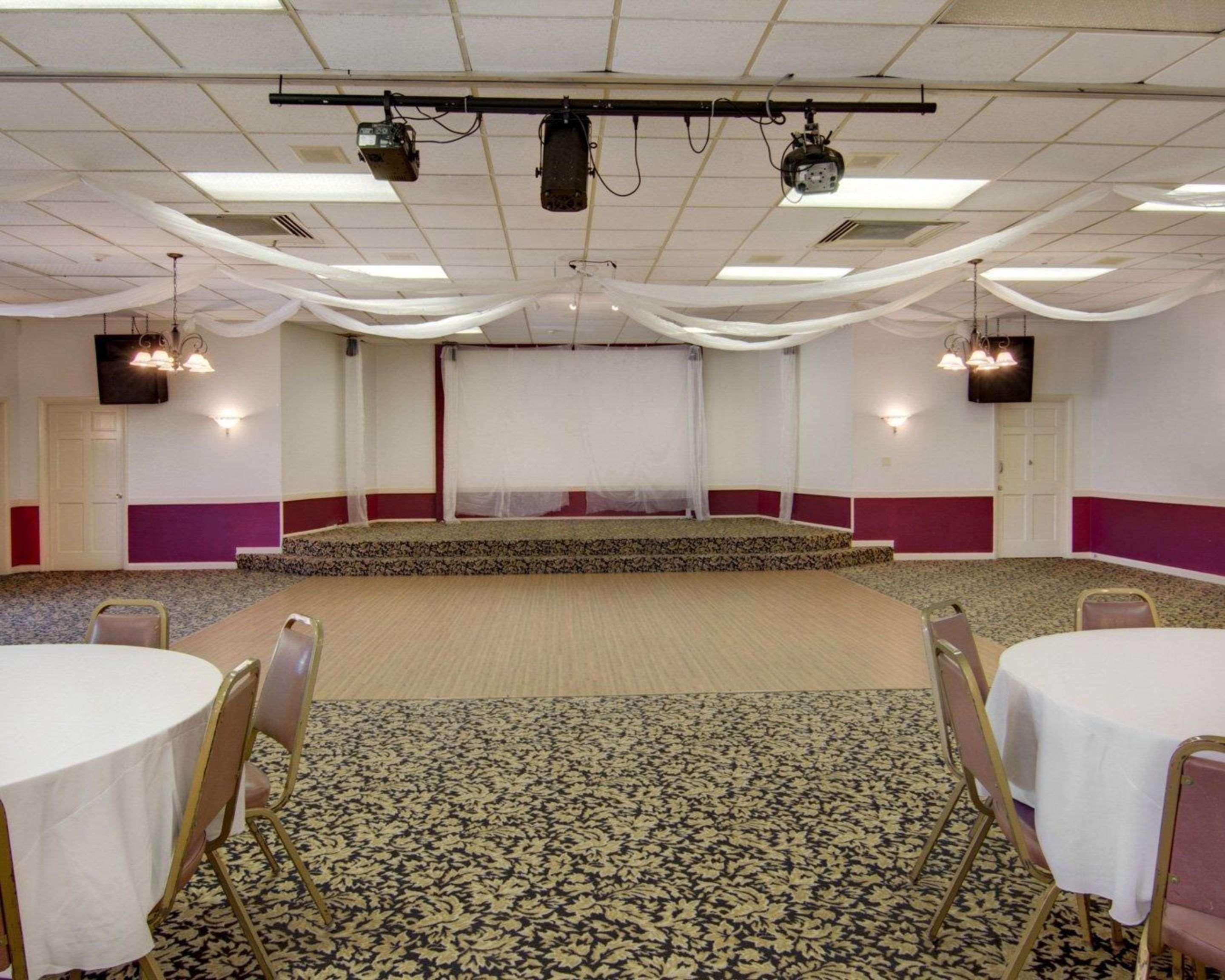 Conference Center El Dorado Hotel Bagian luar foto